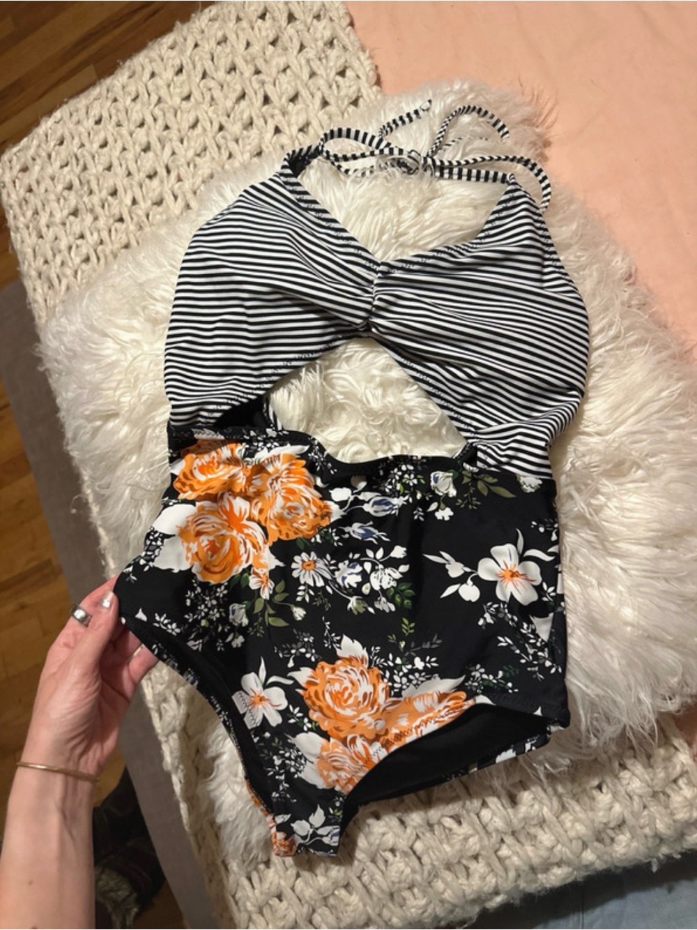 👙2/$15 SALE - Floral and stripe - One-piece peekaboo swimsuit